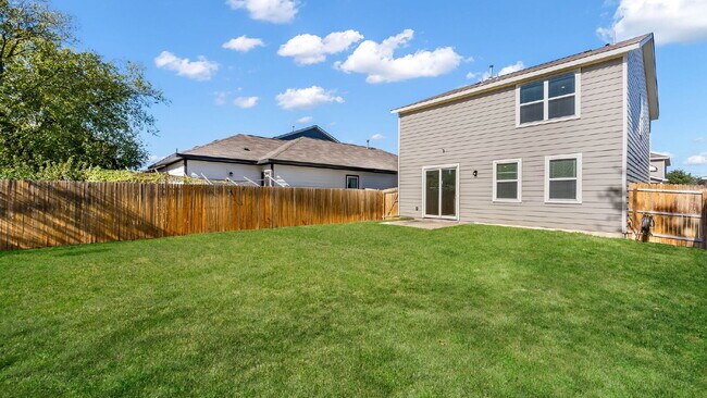 Building Photo - 4422 Chandler Rd