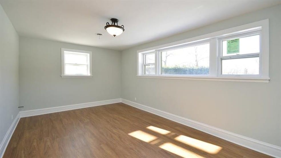 Living Room - 648 Elgin Ave