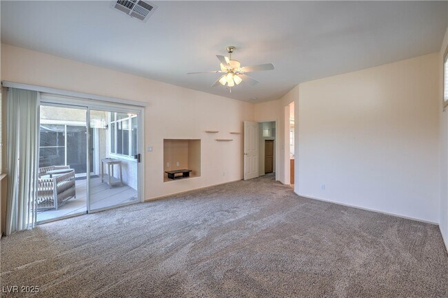 Building Photo - 10504 Narra Pl