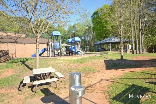 Building Photo - 3434 Craig Ave