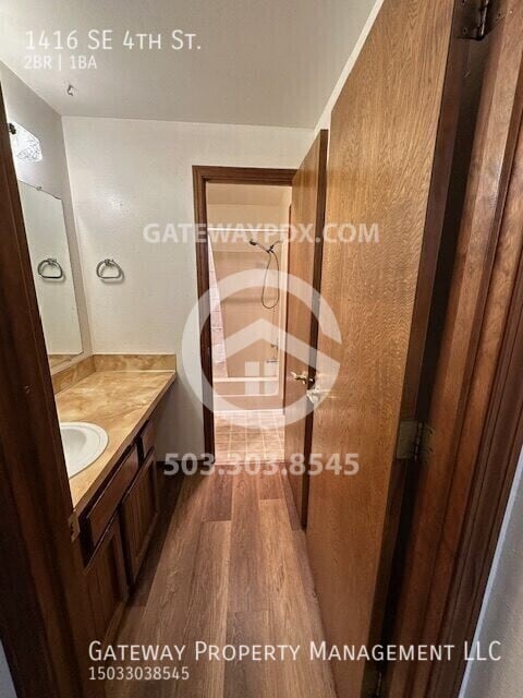 Building Photo - 1416 SE 4th St