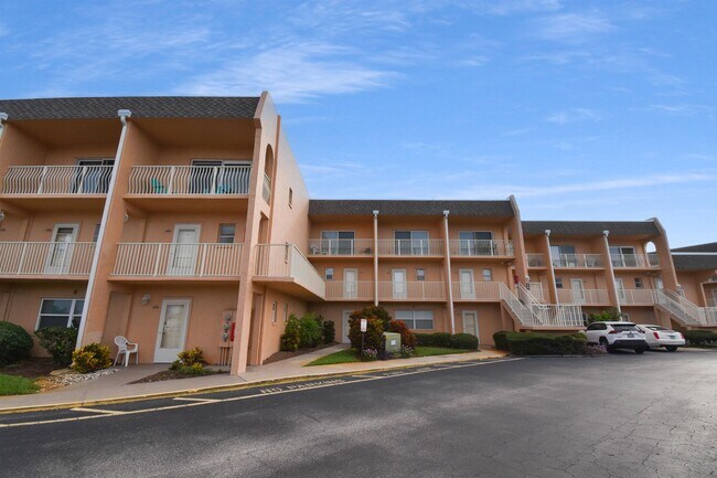 Building Photo - 5930-5A1a A1A S