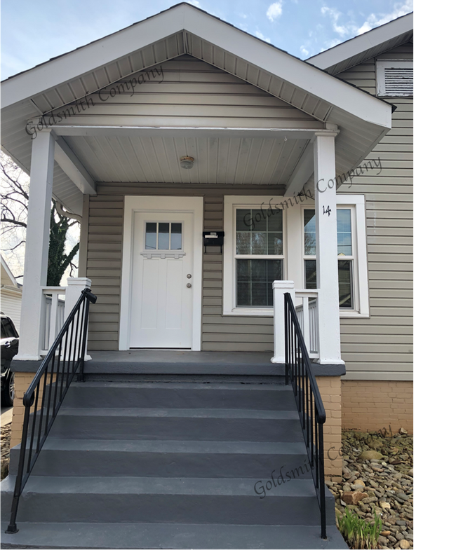 Building Photo - "2-Bed Duplex near Greenville's Downtown –...