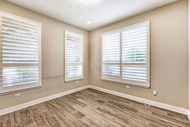 Building Photo - 12620 Javea Dr