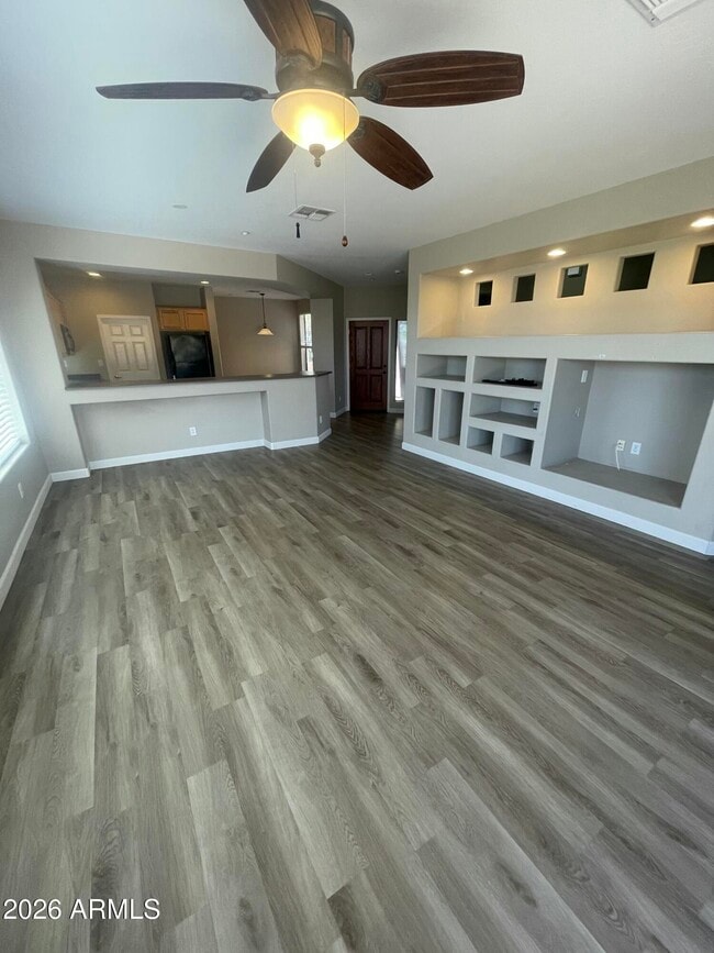 Building Photo - 41831 N Mill Creek Way