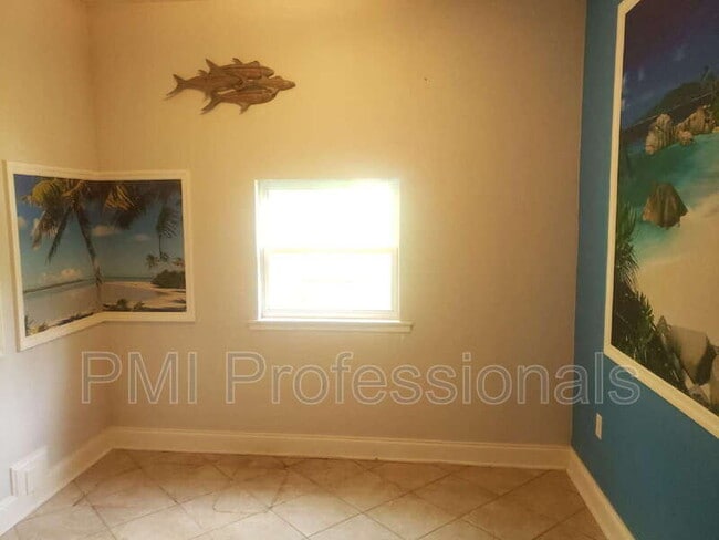 Building Photo - 1205 Cascade Falls Dr