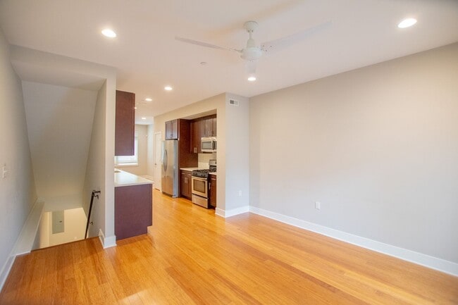 Building Photo - Modern & Efficient Point Breeze Townhome!