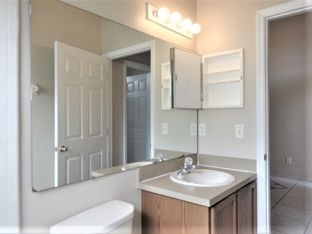 Building Photo - 7964 Oakstone Ct