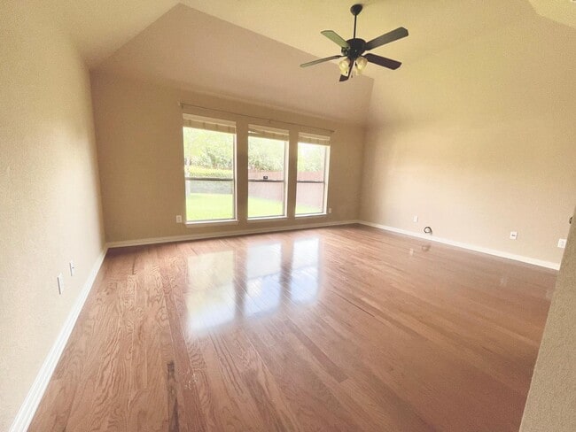 Building Photo - 401 Shumard Oak Trail