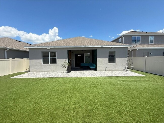 Building Photo - 2074 Brillante Dr