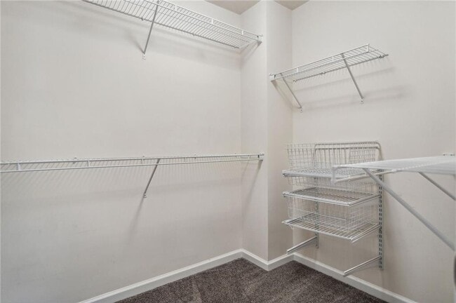 Building Photo - 2263 Limehurst Dr