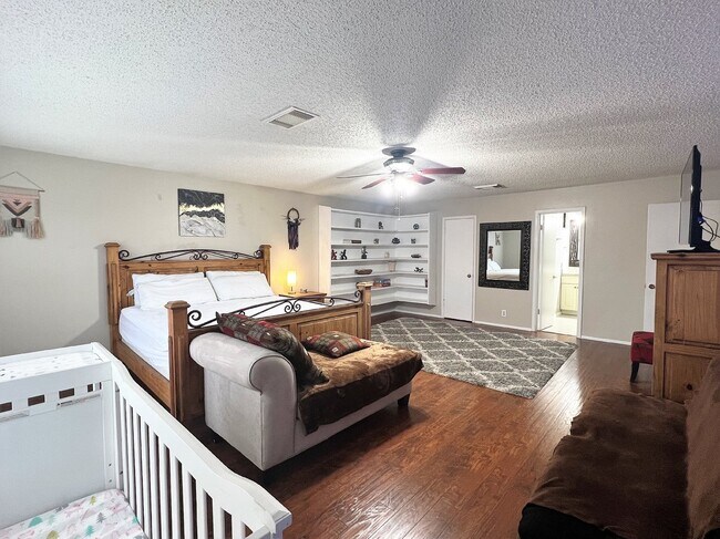 Building Photo - 7543 Prairie Lace