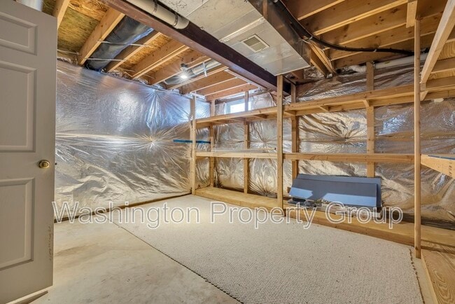 Building Photo - 43654 Kenai Ct