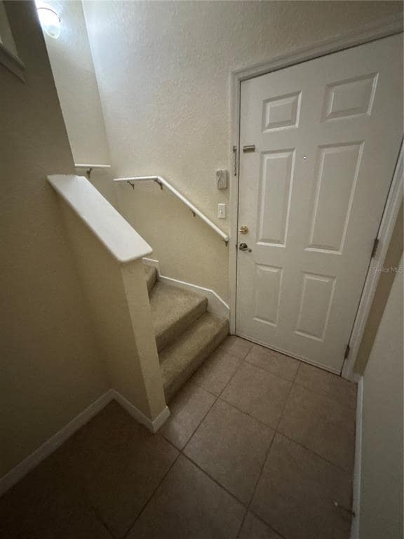 Building Photo - 3260 Haviland Ct