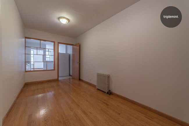 Building Photo - 1712 Second Avenue