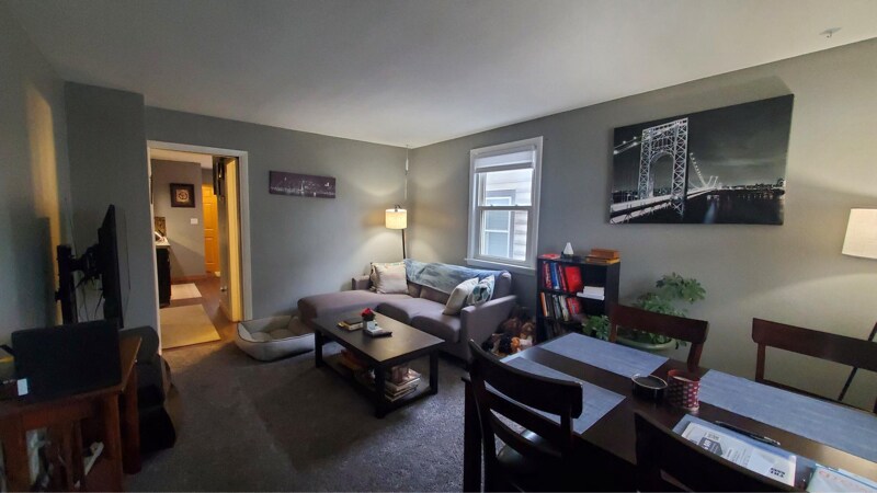 Building Photo - 1520 S 73rd St