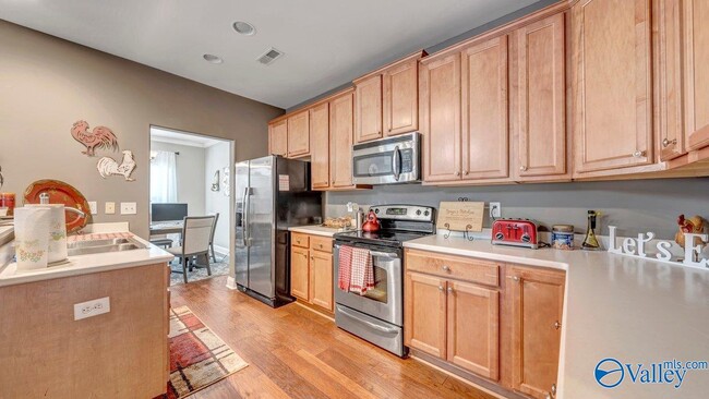 Building Photo - 2031 Blake Bottom Rd NW