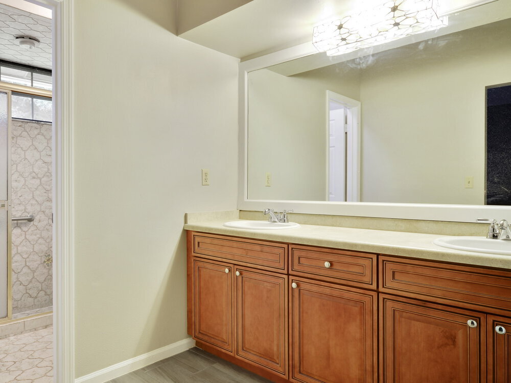 Building Photo - 1594 The 12th Fairway