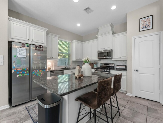Building Photo - 18535 Triana Bend Ln