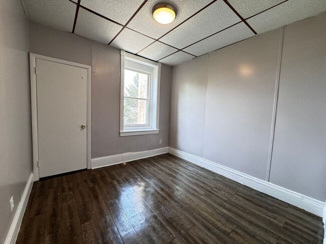 Building Photo - 4241 W Stiles St
