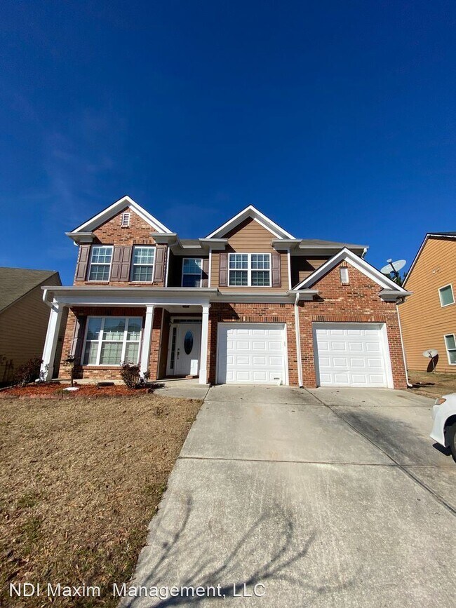 5 br, 2.5 bath House 1127 Balvaird Drive 1127 Balvaird Dr SE