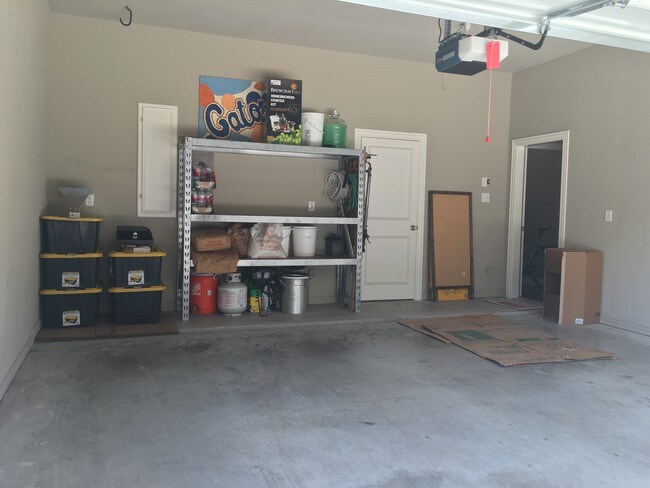 2 Car Garage - 1612 Carpenter Dr