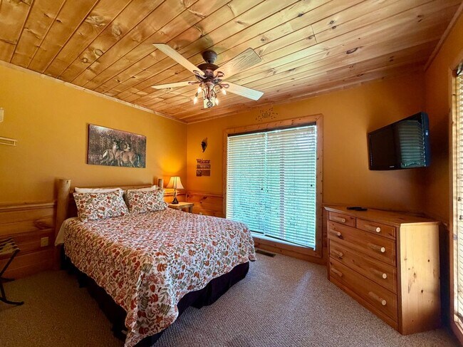 Building Photo - 3852 Katelyns Ln