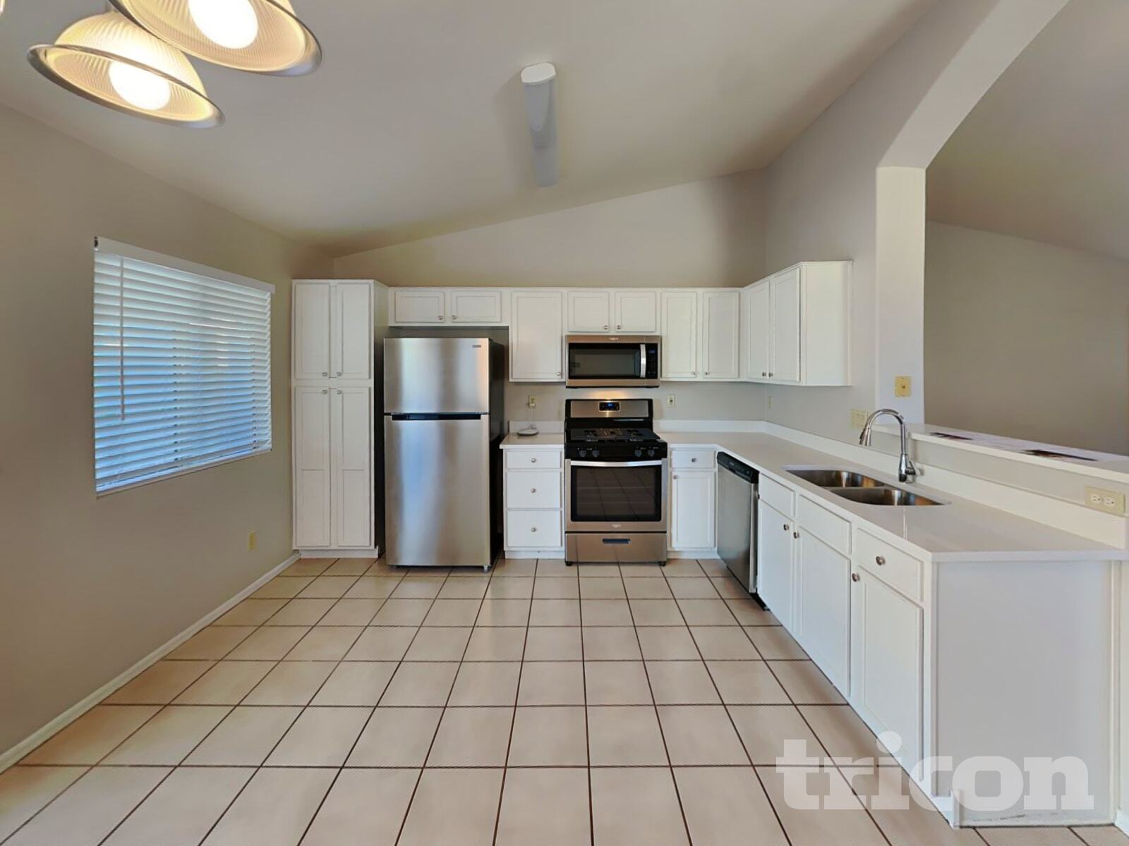 Building Photo - 3644 W Melinda Ln