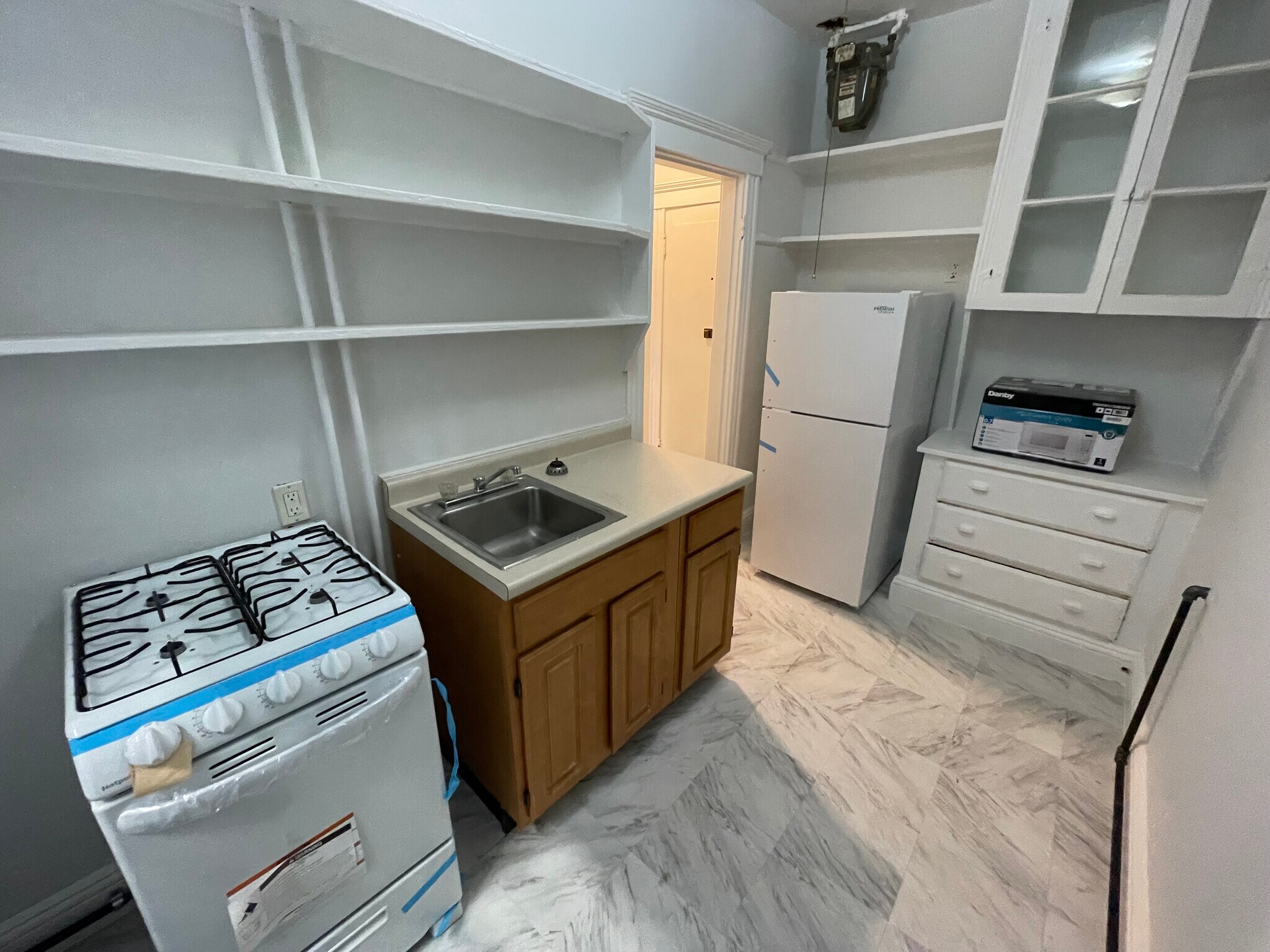 Building Photo - 34 Worthington St