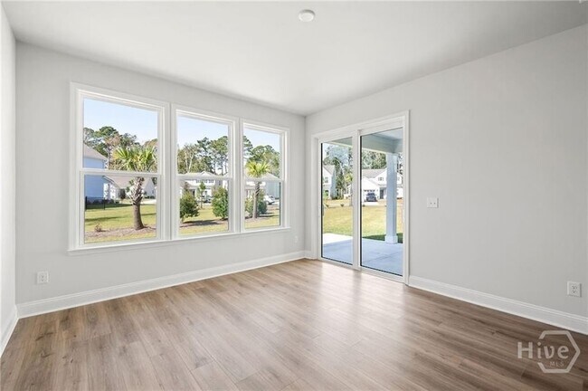 Building Photo - 469 Monterey Lp