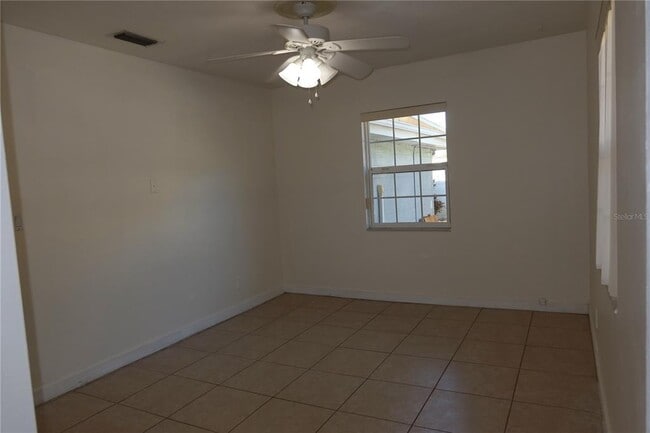 Building Photo - 3713 Benson Ave N