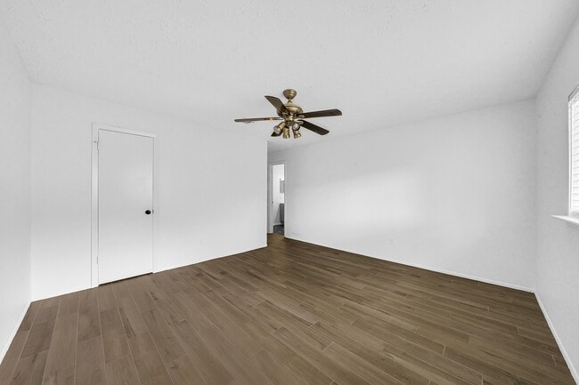 Building Photo - 23823 Griffin House Ln