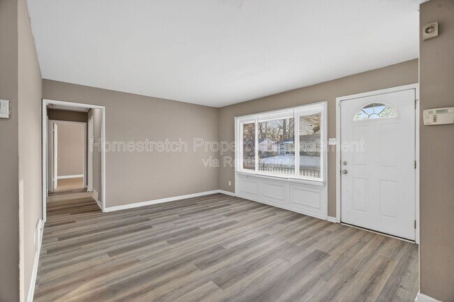 Building Photo - 9770 Scottdale Dr