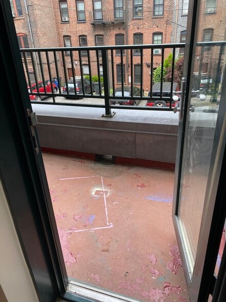 Building Photo - 409 Massachusetts Ave