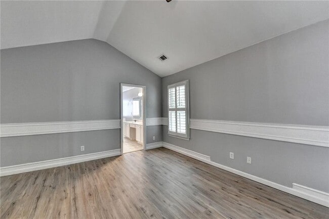 Building Photo - 2072 Fairport Way