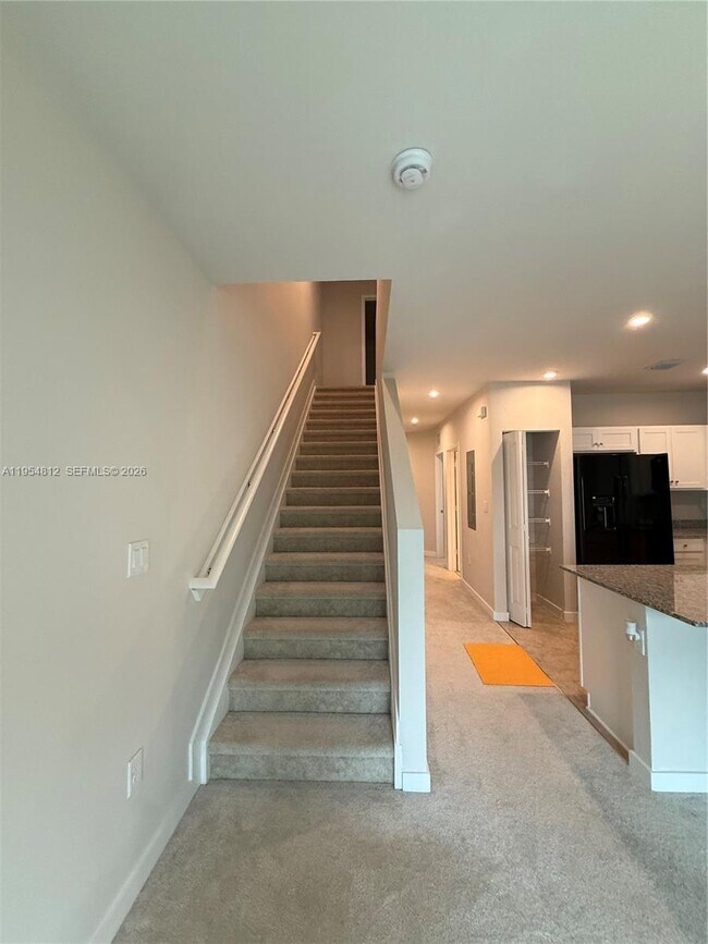 Building Photo - 585 NW 11th St