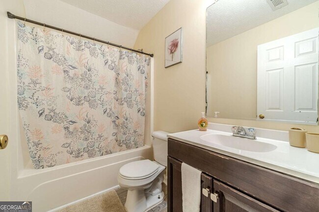 Building Photo - 4201 Crestside Ridge SW