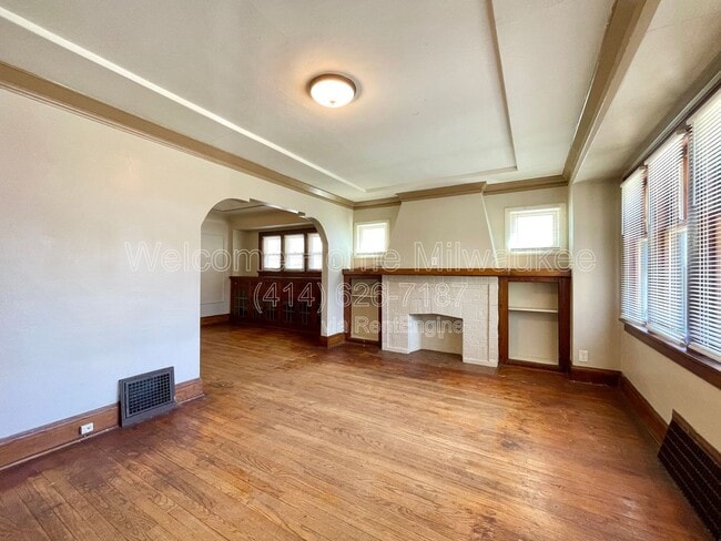 Building Photo - 3012 N 57th St