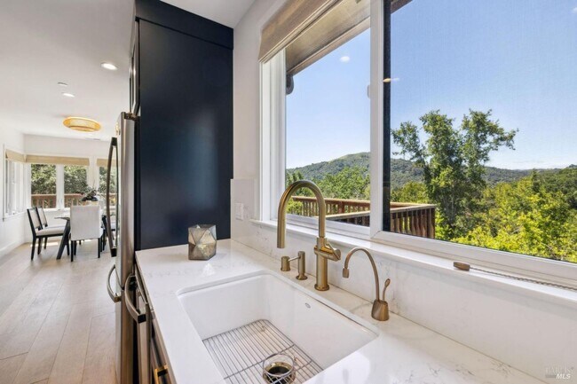 Building Photo - Newly Renovated Ross Four Bedroom & Three Bathroom Home on 1/2 acre with AC and Views