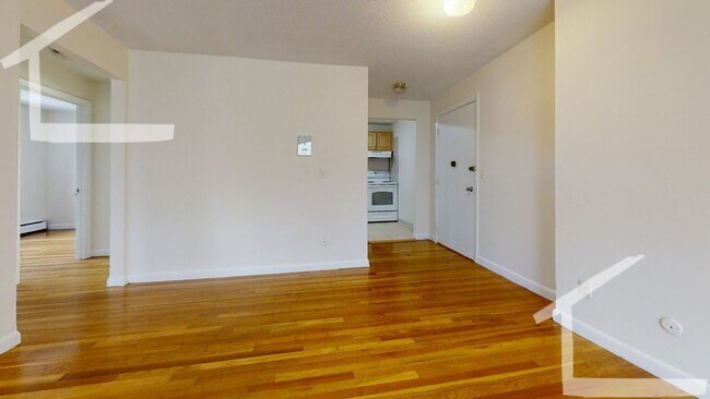 Building Photo - $2,325 | 1 Bedroom | 1 Bathroom | Parking Available | Brighton Neighborhood