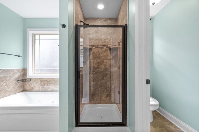 Building Photo - 3 Bedroom 2 Bath Home For Rent Near Post!