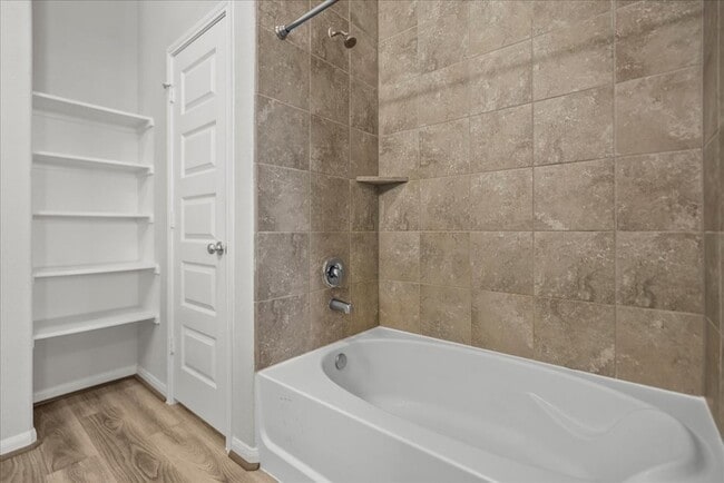 Building Photo - 503 Thunder Cloud Dr