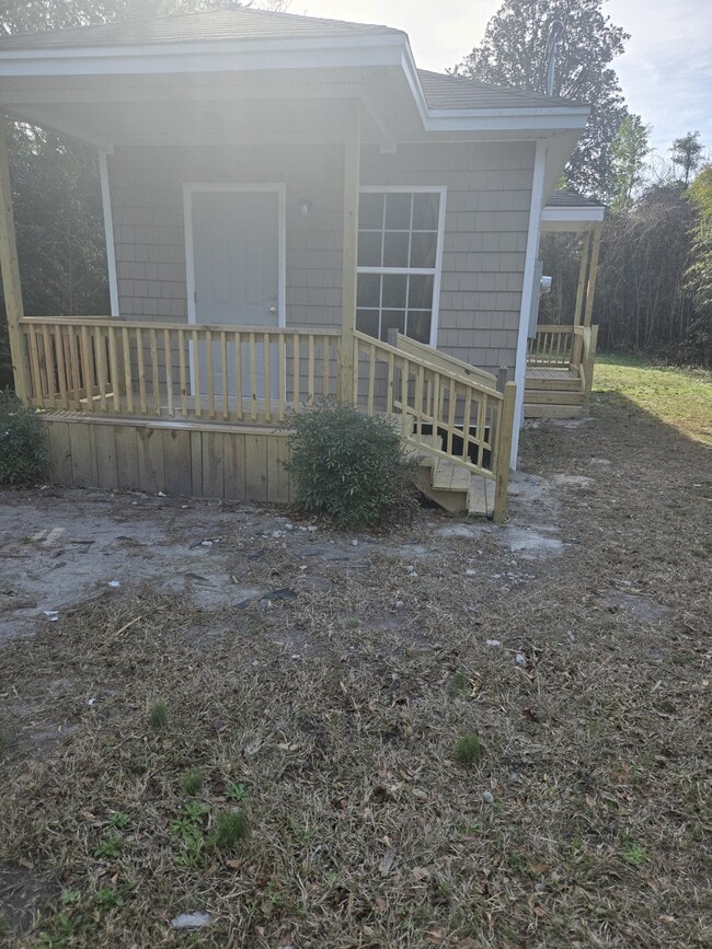 Building Photo - 113 Jefferson St