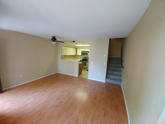 Building Photo - 3927 Nobel Dr