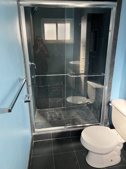 Building Photo - 5670 W 51st Ave