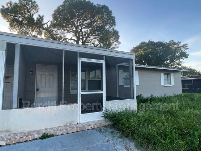 Primary Photo - 44 Andora St