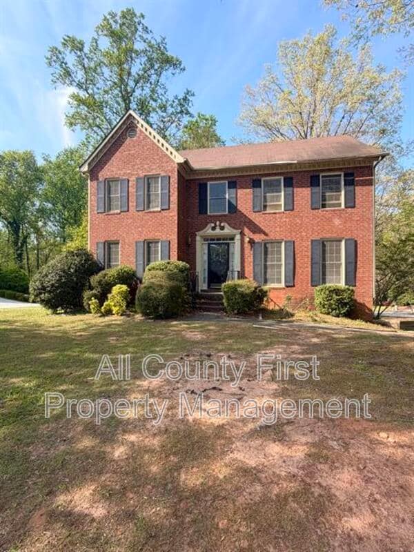 Building Photo - 3688 Seton Hall Dr