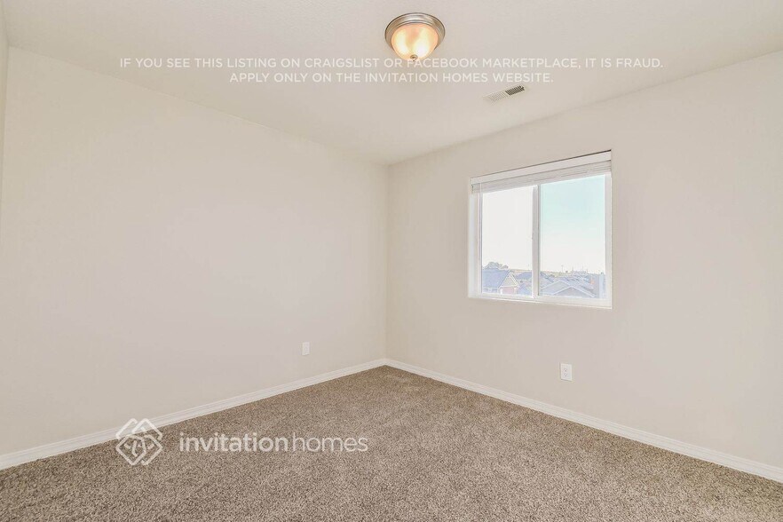 Building Photo - 7647 Manistique Dr