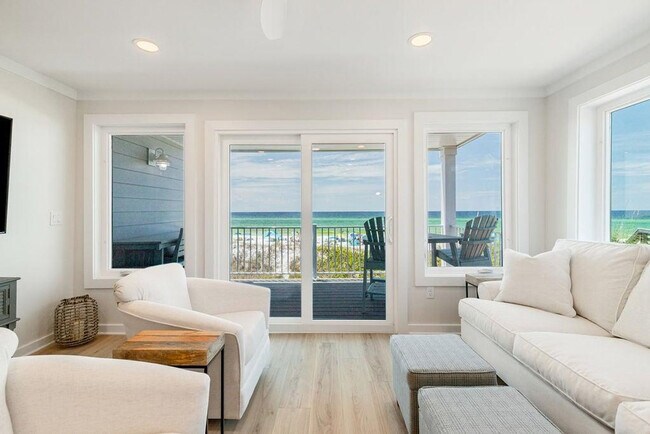 Building Photo - 100 S Spooky Ln