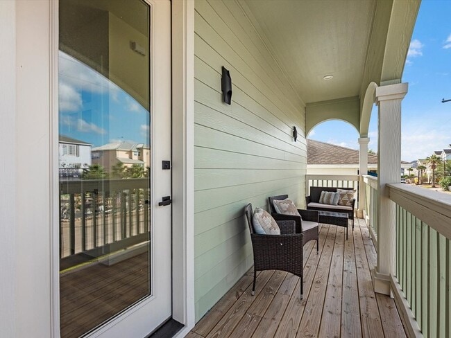 Building Photo - 1102 64th St